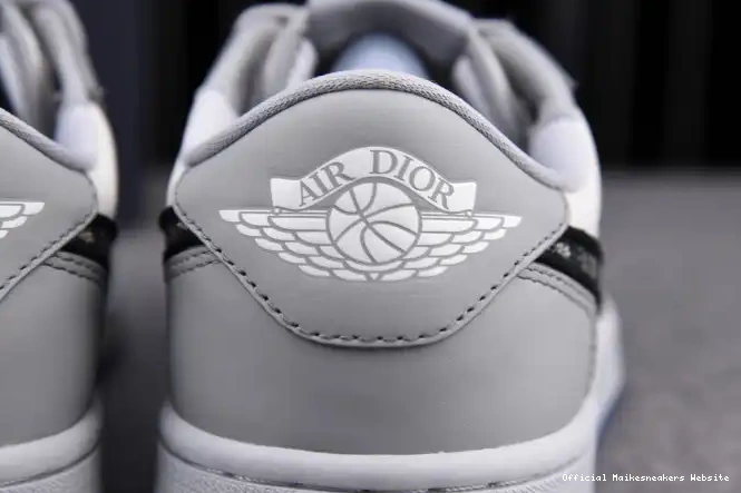 Official Maikesneakers 1 X CN8607-002 shoe DR box) LOW OG (DR JORDAN 0506